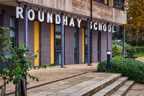 roundhay crap|Crap .
